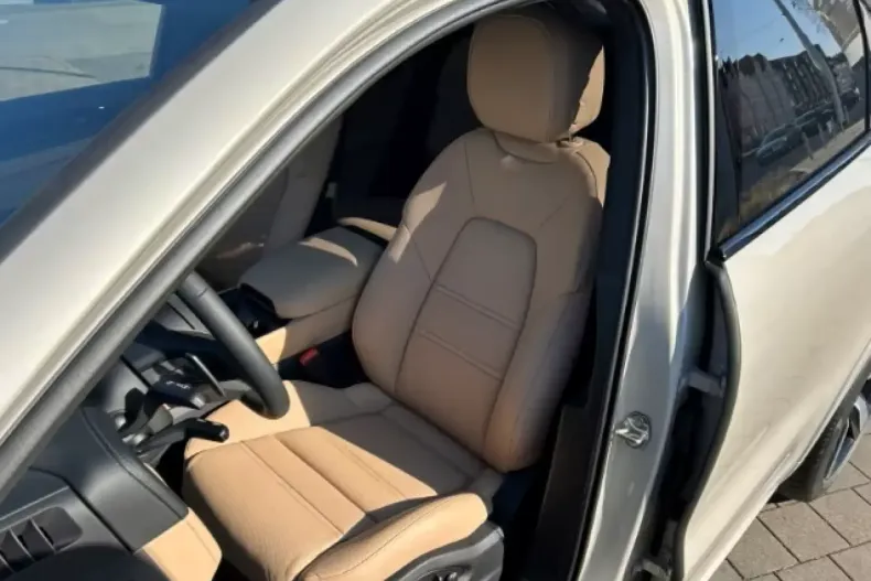 Porsche Cayenne din 2025 cu 8.000 km - oferta POR122227 - foto 5