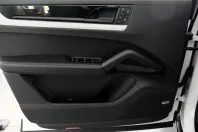 Porsche Cayenne din 2024 cu 9.800 km - oferta POR122228 - foto 5