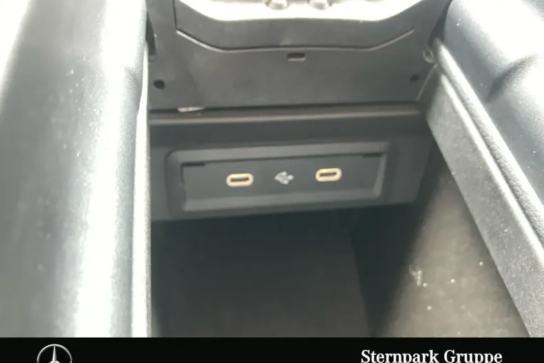 Mercedes-Benz CLA 250 din 2024 cu 18.130 km - oferta MER122238 - foto 25