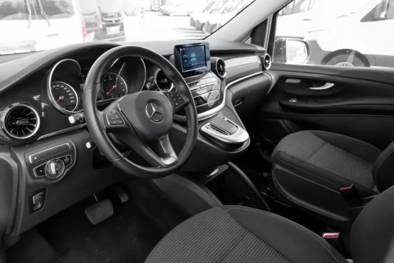 Mercedes-Benz V 220 din 2021 cu 89.700 km - oferta MER122242 - foto 5