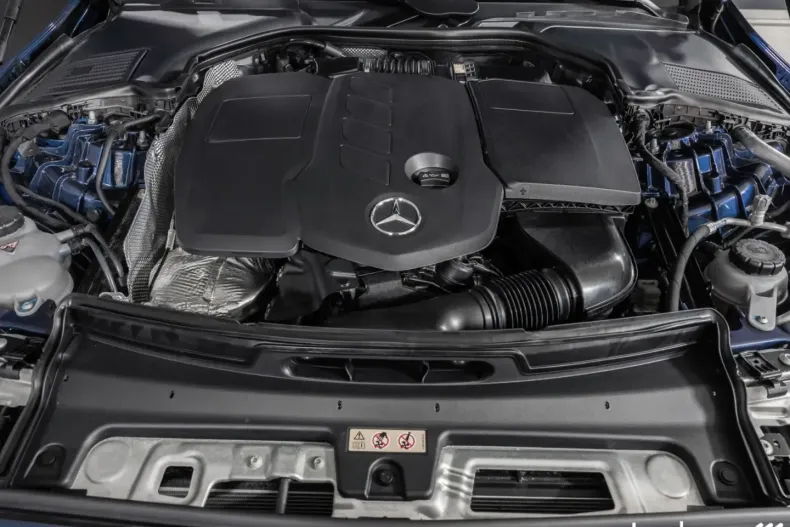 Mercedes-Benz C 220 din 2024 cu 18.211 km - oferta MER122247 - foto 8