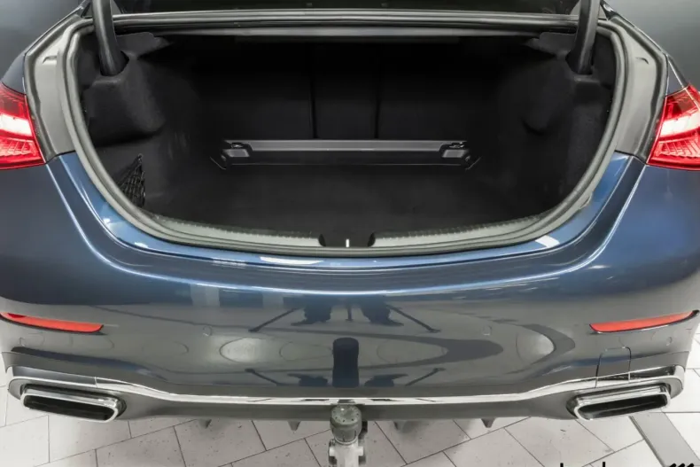 Mercedes-Benz C 220 din 2024 cu 18.211 km - oferta MER122247 - foto 9