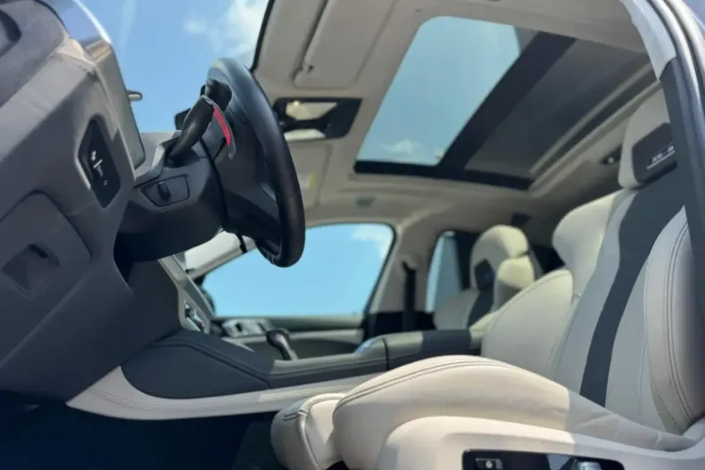 BMW X6 M din 2023 cu 19.200 km - oferta BMW122252 - foto 13