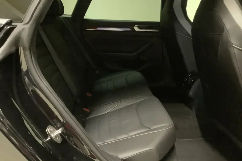 Volkswagen Arteon din 2023 cu 24.715 km - oferta VOL122253 - foto 10