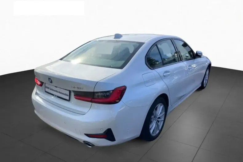 BMW 320 din 2021 cu 58.217 km - oferta BMW122254 - foto 4