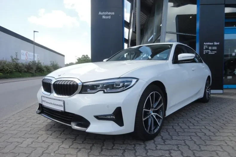 BMW 320 din 2020 cu 49.800 km - oferta BMW122256 - foto 1