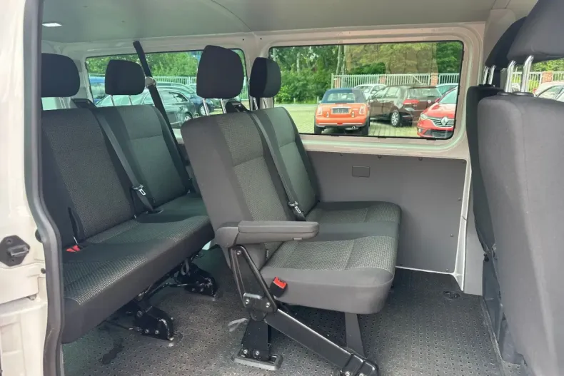 Volkswagen T6 Kombi din 2021 cu 118.000 km - oferta VOL122261 - foto 10