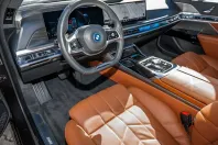 BMW 750 din 2023 cu 27.461 km - oferta BMW122263 - foto 5