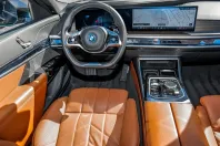 BMW 750 din 2023 cu 27.461 km - oferta BMW122263 - foto 12