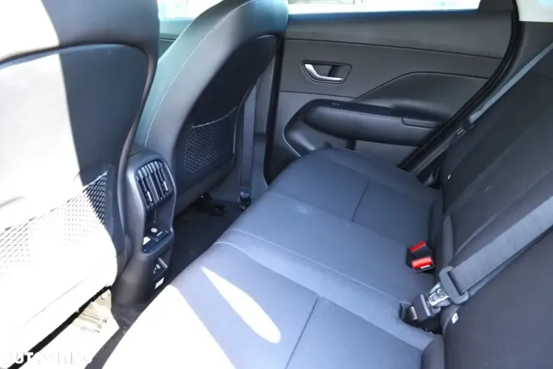 Hyundai KONA din 2024 cu 11.000 km - oferta HYU122264 - foto 7