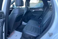 Volkswagen Touareg din 2021 cu 132.370 km - oferta VOL122267 - foto 21