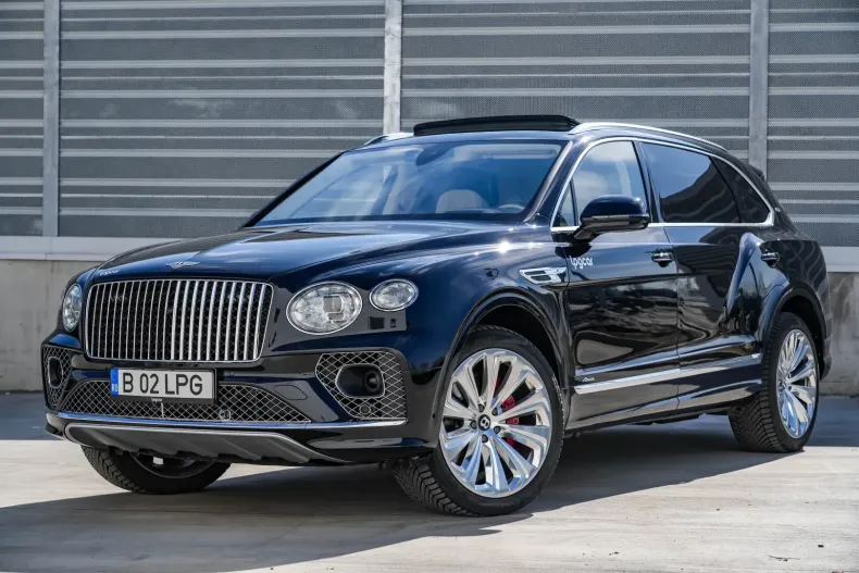 Bentley Bentayga din 2023 cu 26.000 km - oferta BEN122280 - foto 2
