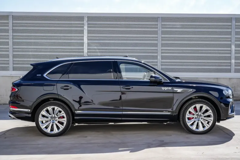 Bentley Bentayga din 2023 cu 26.000 km - oferta BEN122280 - foto 7