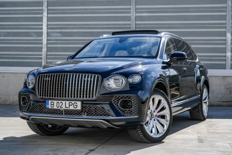 Bentley Bentayga din 2023 cu 26.000 km - oferta BEN122280 - foto 11