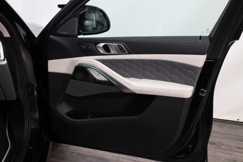 BMW X6 M din 2024 cu 5.150 km - oferta BMW122285 - foto 27