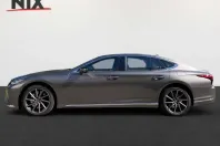 Lexus LS 500 din 2023 cu 37.615 km - oferta LEX122289 - foto 3