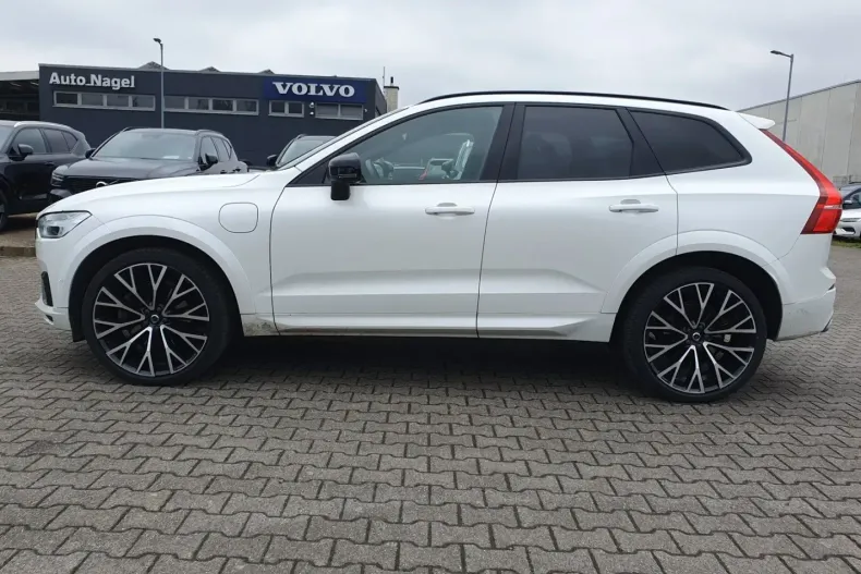 Volvo XC60 din 2021 cu 53.543 km - oferta VOL122290 - foto 4