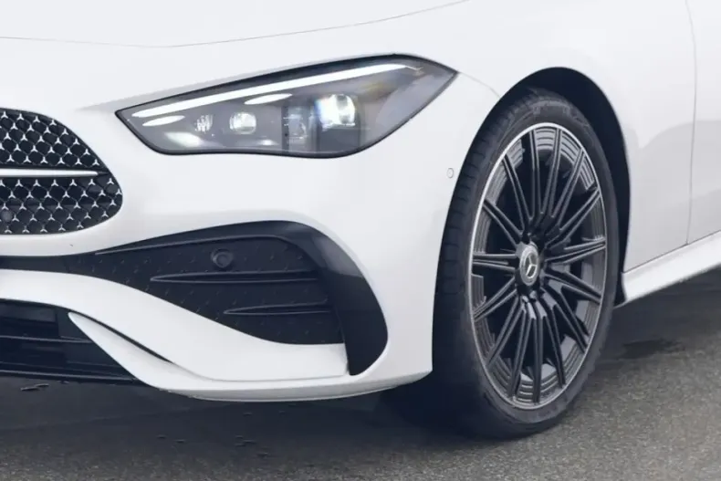 Mercedes-Benz CLE 450 din 2024 cu 20.000 km - oferta MER122294 - foto 3