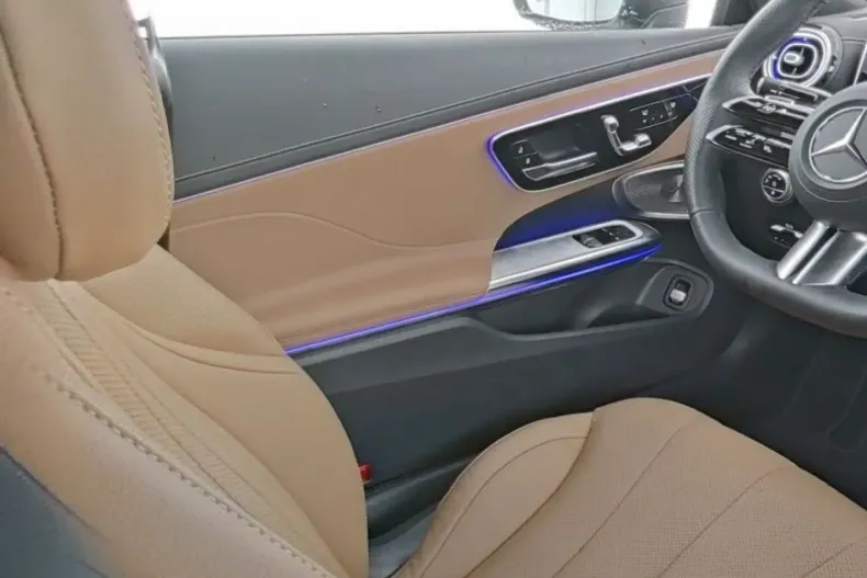 Mercedes-Benz CLE 450 din 2024 cu 20.000 km - oferta MER122294 - foto 6