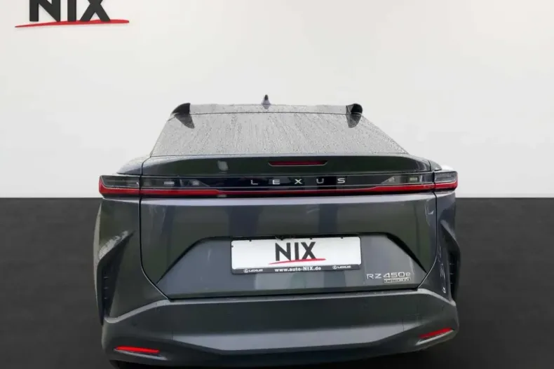 Lexus RZ din 2023 cu 5.000 km - oferta LEX122298 - foto 4