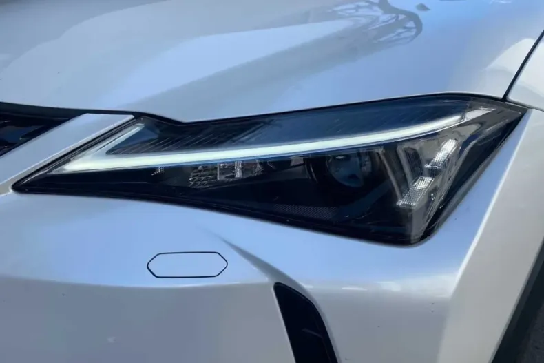 Lexus UX din 2022 cu 10.000 km - oferta LEX122300 - foto 7
