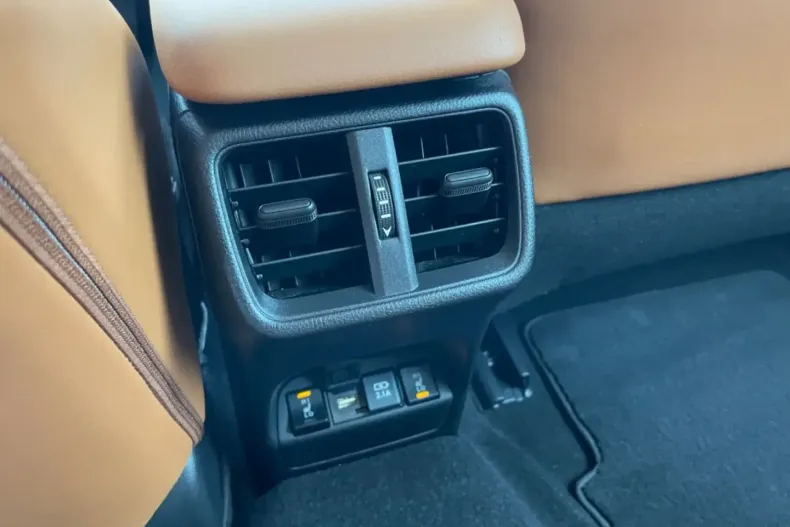 Lexus UX din 2021 cu 15.900 km - oferta LEX122303 - foto 6