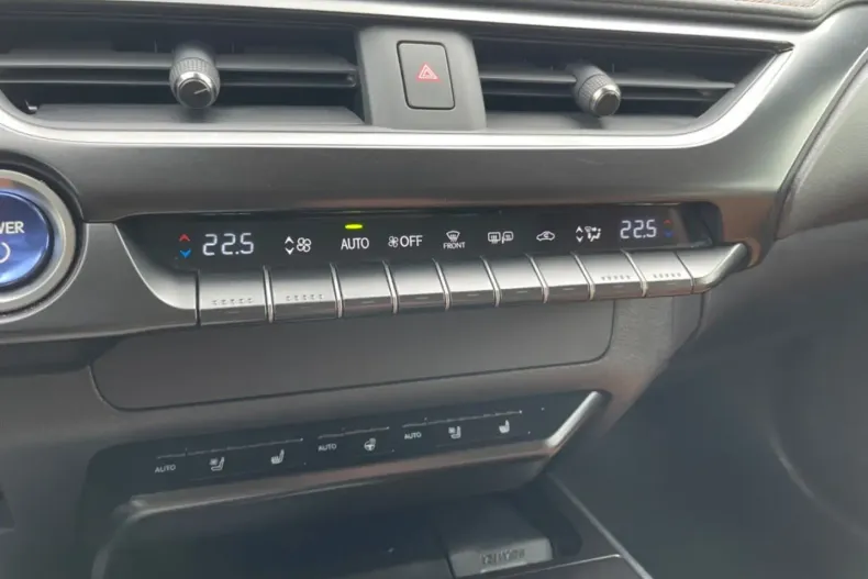 Lexus UX din 2021 cu 15.900 km - oferta LEX122303 - foto 10