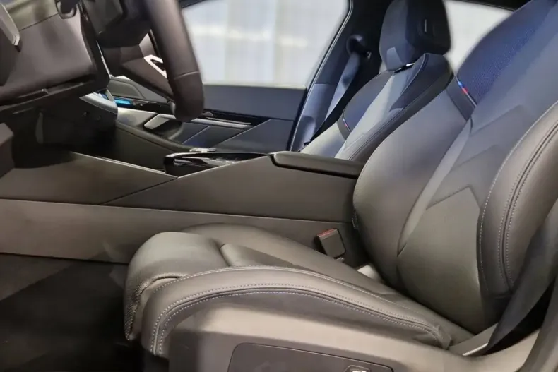 BMW 520 din 2024 cu 13.400 km - oferta BMW122304 - foto 8