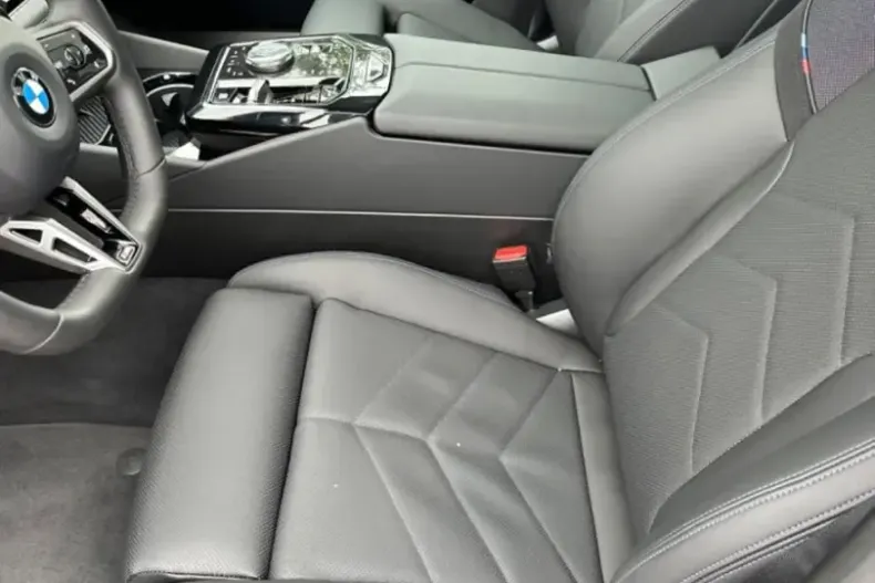 BMW 520 din 2023 cu 9.350 km - oferta BMW122306 - foto 11