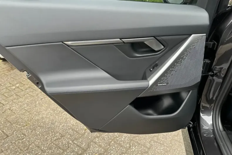 BMW 520 din 2023 cu 9.350 km - oferta BMW122306 - foto 17