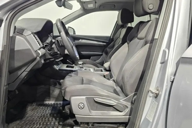 Audi Q5 din 2023 cu 53.720 km - oferta AUD122307 - foto 10