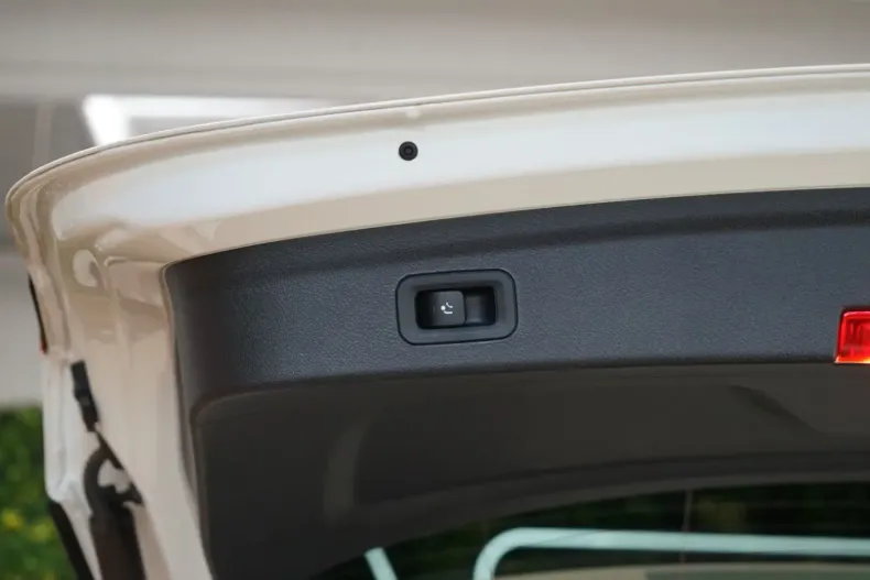 Mercedes-Benz GLE 350 din 2022 cu 35.559 km - oferta MER122310 - foto 16