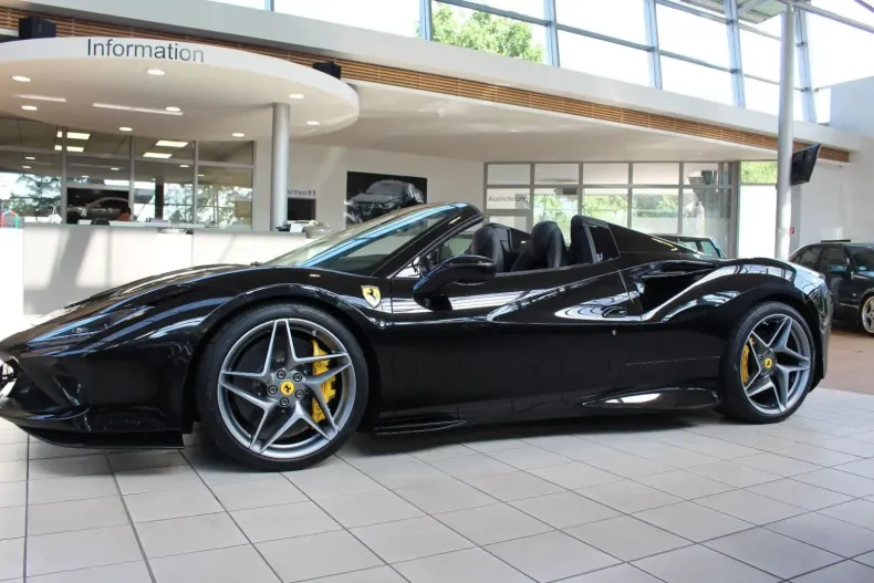 Ferrari F8 din 2022 cu 8.500 km - oferta FER122311 - foto 5