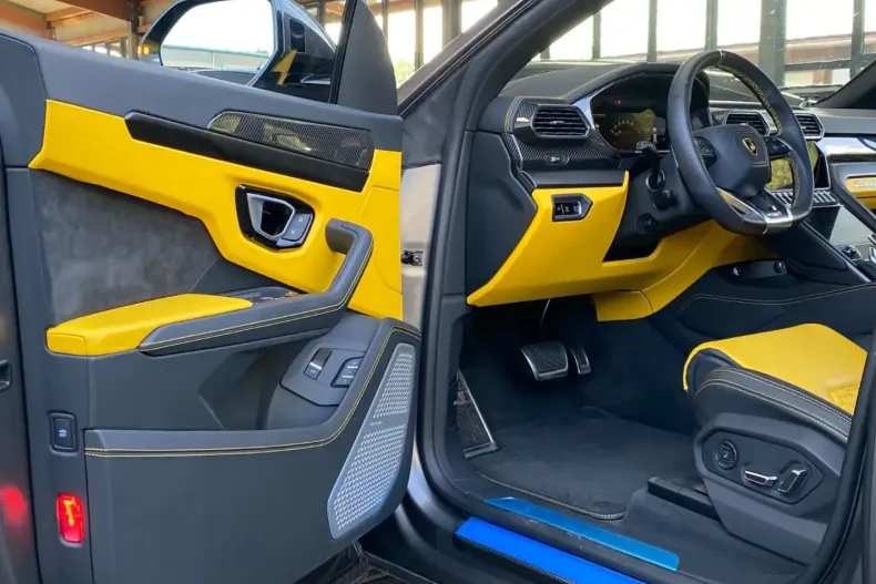 Lamborghini Urus din 2022 cu 21.300 km - oferta LAM122313 - foto 10