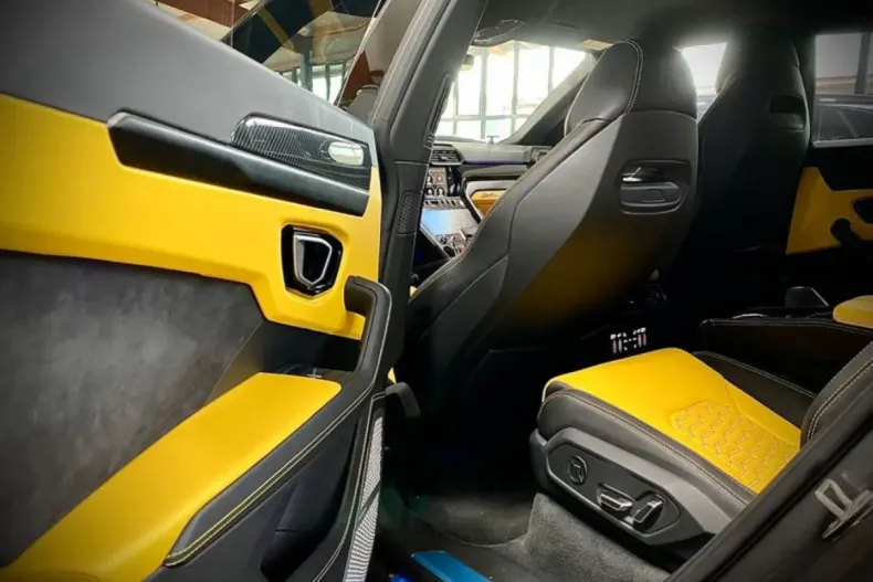 Lamborghini Urus din 2022 cu 21.300 km - oferta LAM122313 - foto 19