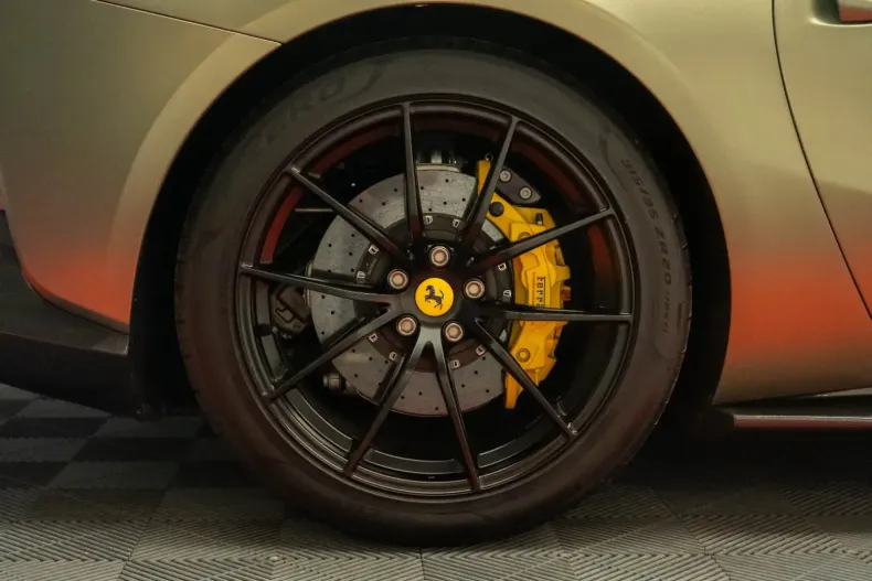 Ferrari 812 din 2023 cu 800 km - oferta FER122315 - foto 9