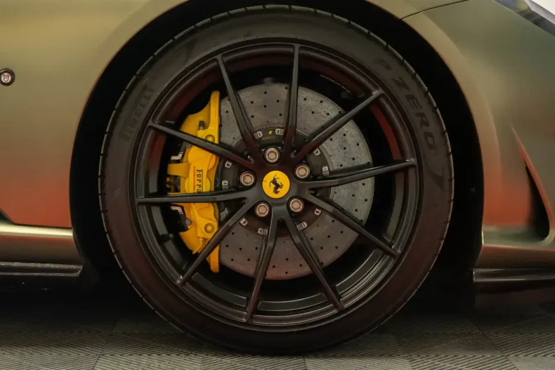 Ferrari 812 din 2023 cu 800 km - oferta FER122315 - foto 10