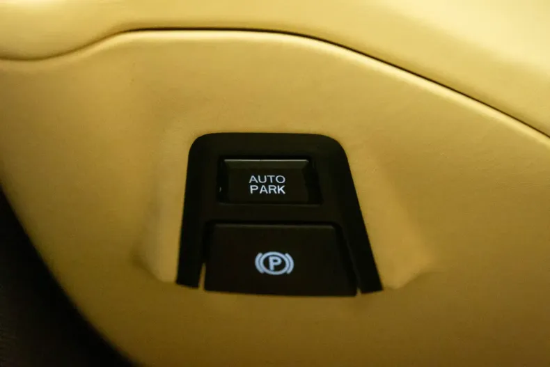 Ferrari 812 din 2023 cu 800 km - oferta FER122315 - foto 30