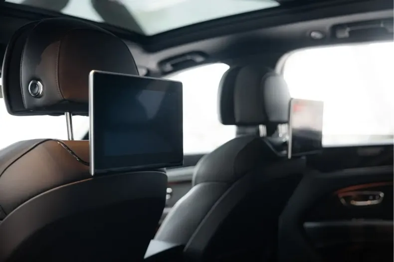 Bentley Bentayga din 2023 cu 25.000 km - oferta BEN122321 - foto 10