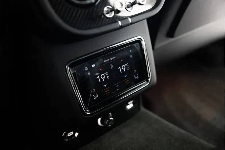 Bentley Bentayga din 2023 cu 25.000 km - oferta BEN122321 - foto 11