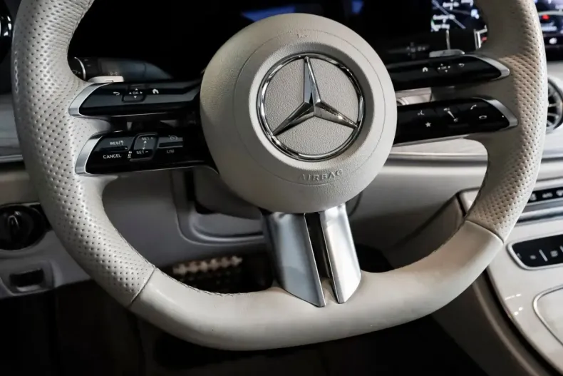 Mercedes-Benz E 300 din 2022 cu 43.000 km - oferta MER122324 - foto 11