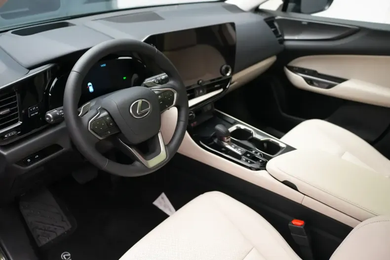 Lexus NX 450h din 2025 cu 11 km - oferta LEX122327 - foto 10