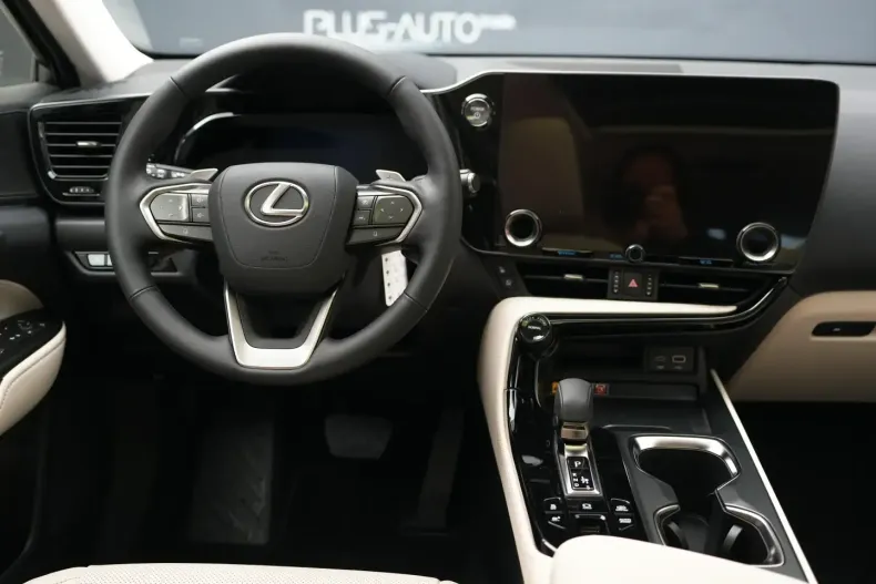 Lexus NX 450h din 2025 cu 11 km - oferta LEX122327 - foto 15