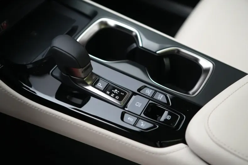 Lexus NX 450h din 2025 cu 11 km - oferta LEX122327 - foto 27