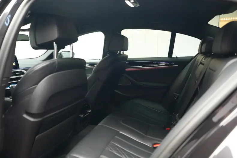 BMW 550 din 2022 cu 70.000 km - oferta BMW122329 - foto 14