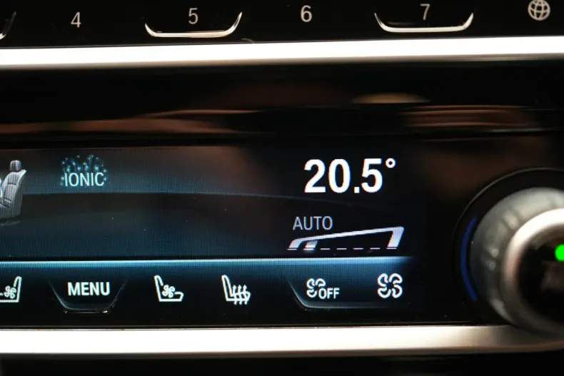 BMW 550 din 2022 cu 70.000 km - oferta BMW122329 - foto 23