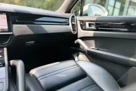 Porsche Cayenne din 2020 cu 95.000 km - oferta POR122333 - foto 15