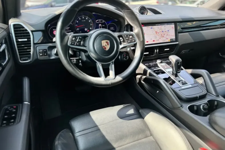 Porsche Cayenne din 2020 cu 95.000 km - oferta POR122333 - foto 16