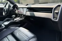 Porsche Cayenne din 2020 cu 95.000 km - oferta POR122333 - foto 19