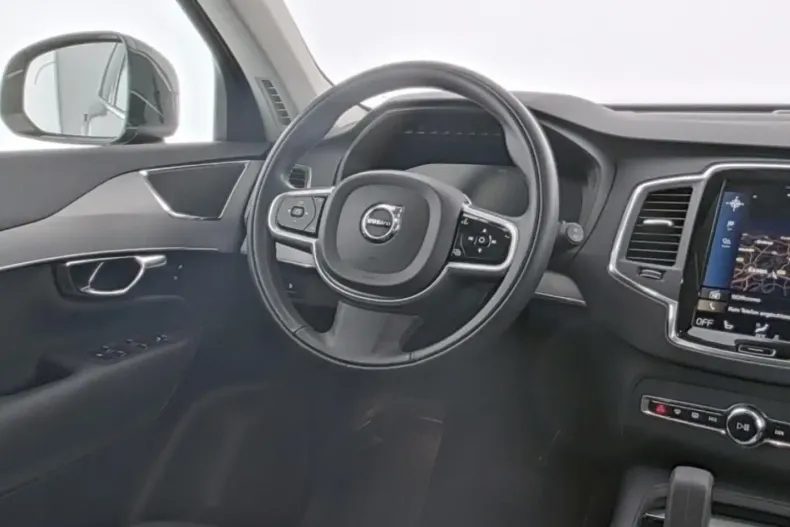 Volvo XC90 din 2021 cu 49.107 km - oferta VOL122334 - foto 4